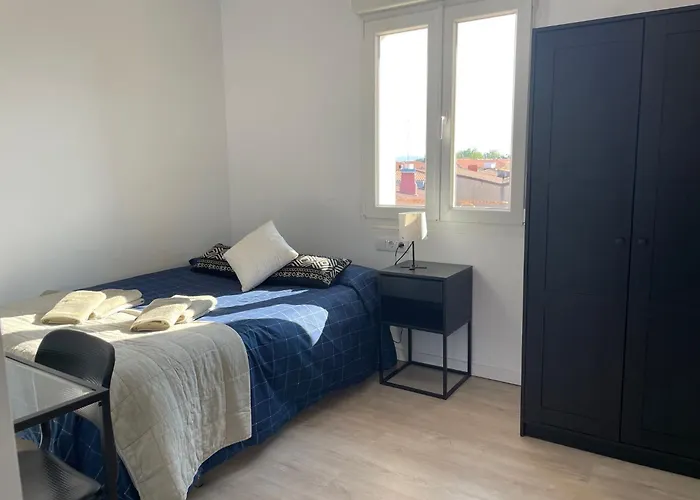 Amplio Cerca Del Centro * Santander